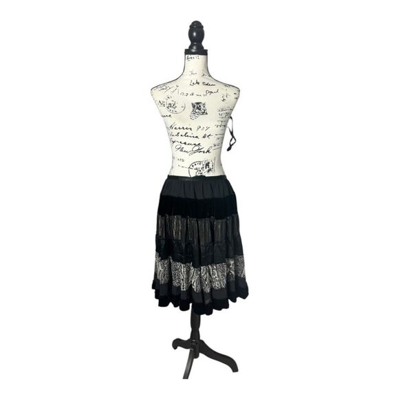 BCBG Maxazria SZ S Women's Medium Maxi Tiered Gypsy Boho Skirt Silk Blend - Picture 1 of 6